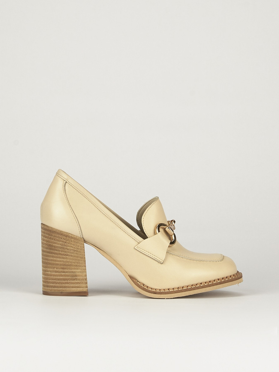 Mocassino tacco 7 cm beige pelle