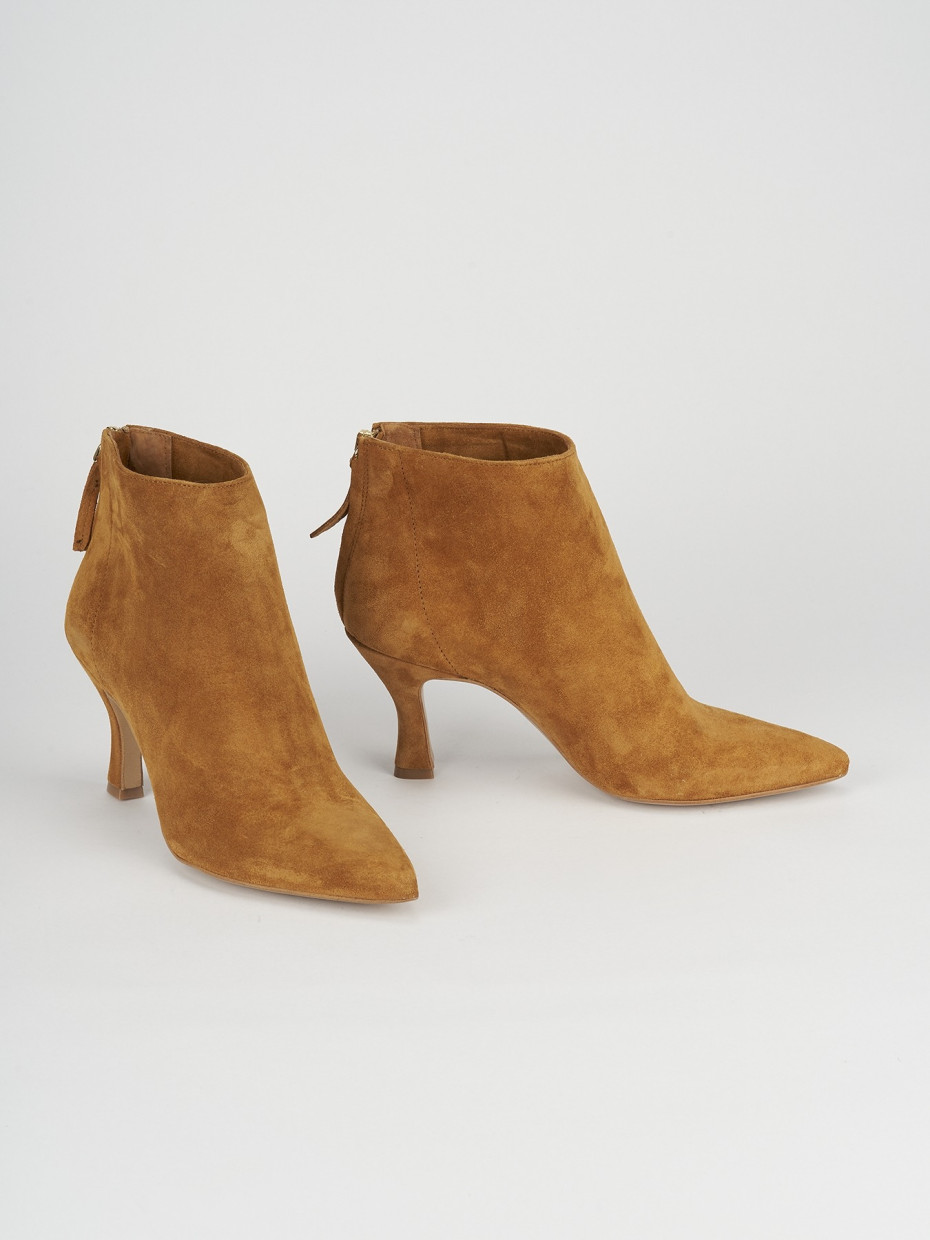 Tronchetto tacco 5 cm marrone camoscio