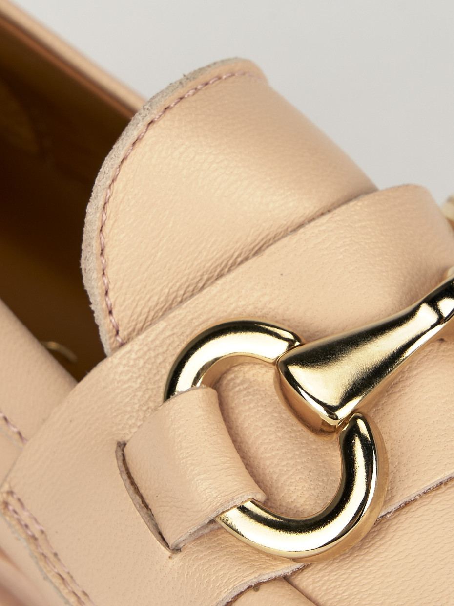 Mocassino tacco 1 cm rosa pelle