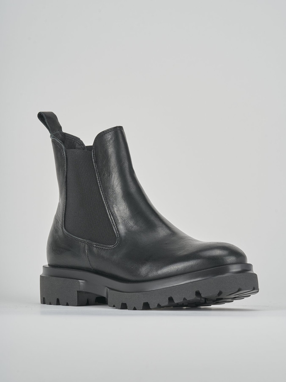 Low heel ankle boots heel 3 cm black leather
