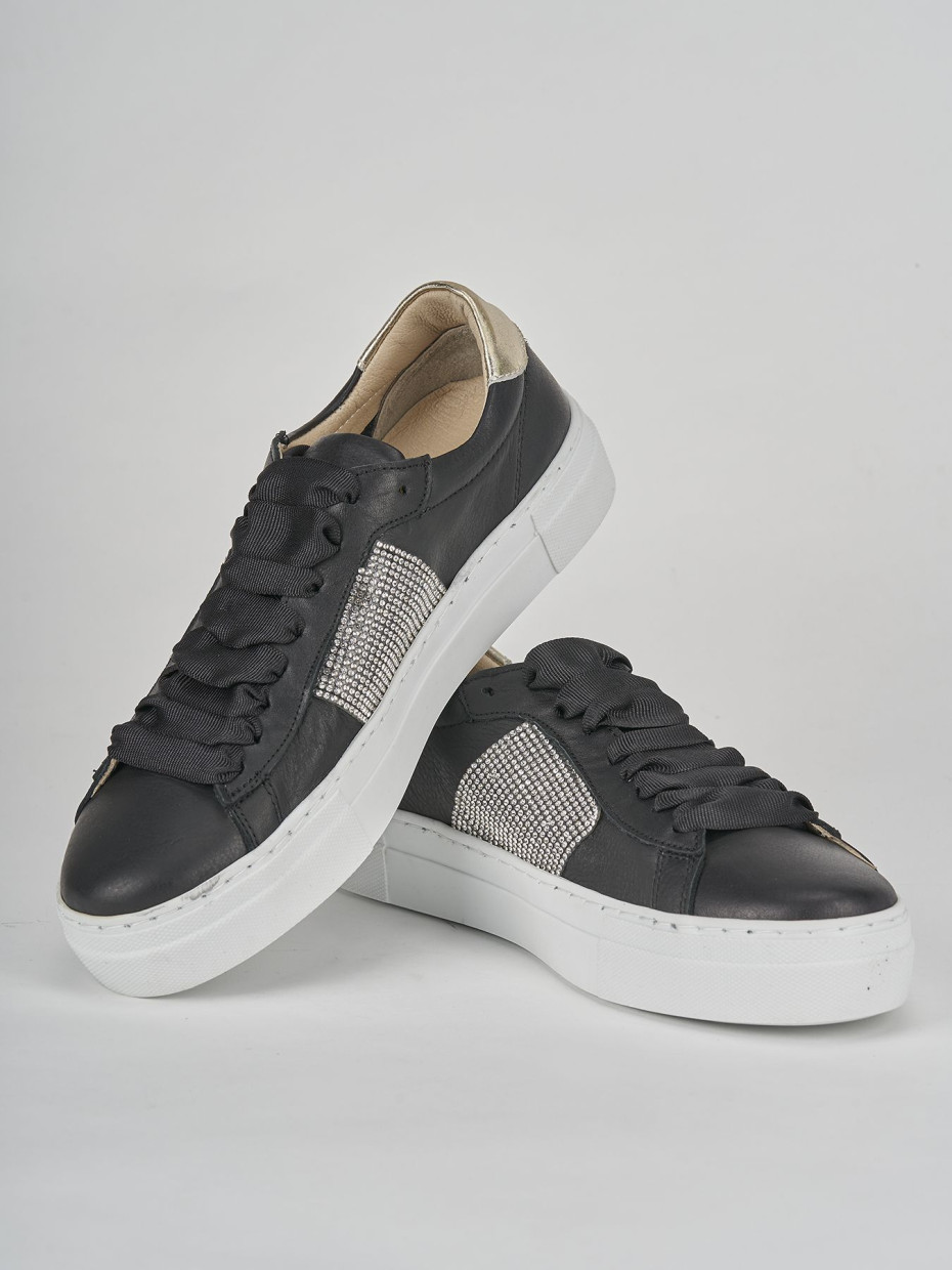 Sneakers black leather