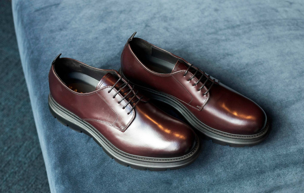 Lace-up shoes bordeaux leather