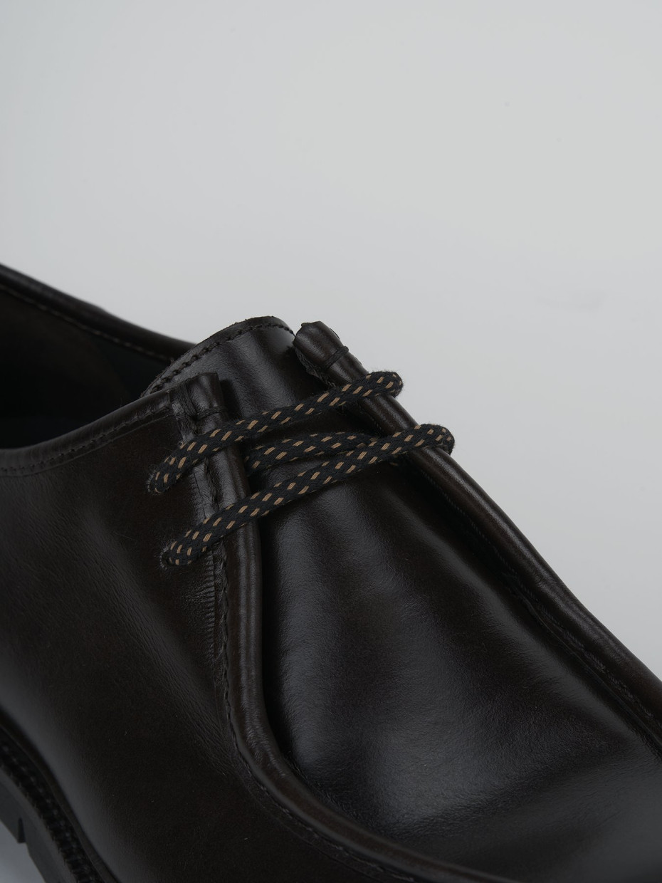 Lace-up shoes dark brown leather