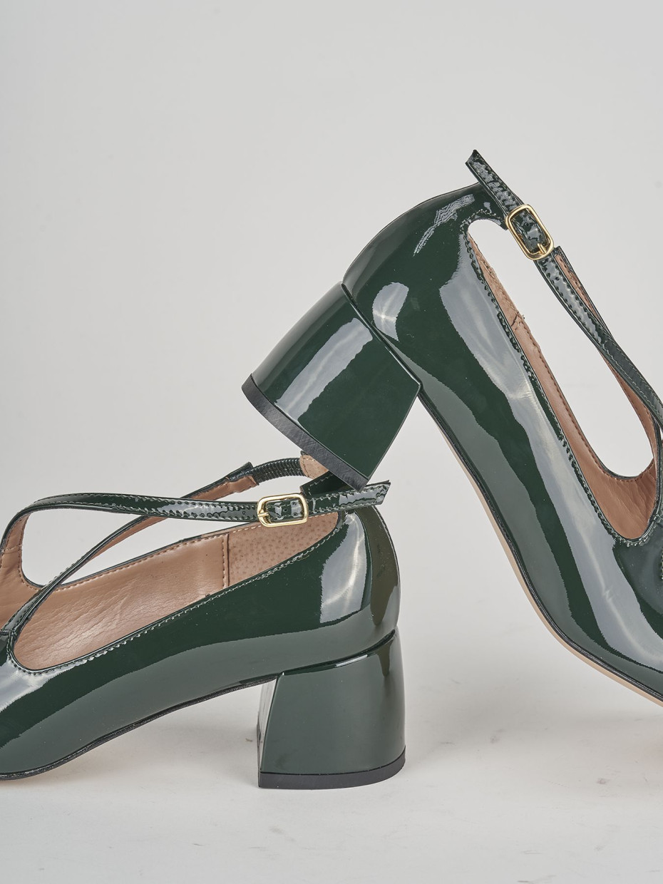 Pumps heel 5 cm green patent