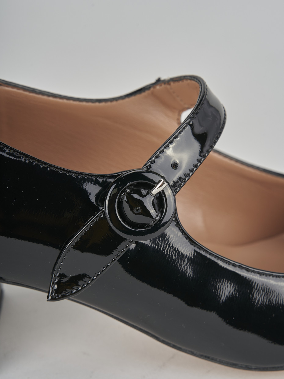 Décolleté e slingback tacco 5cm pelle nero