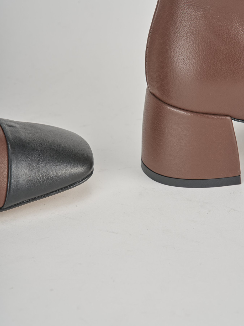 High heel ankle boots heel 6 cm brown leather