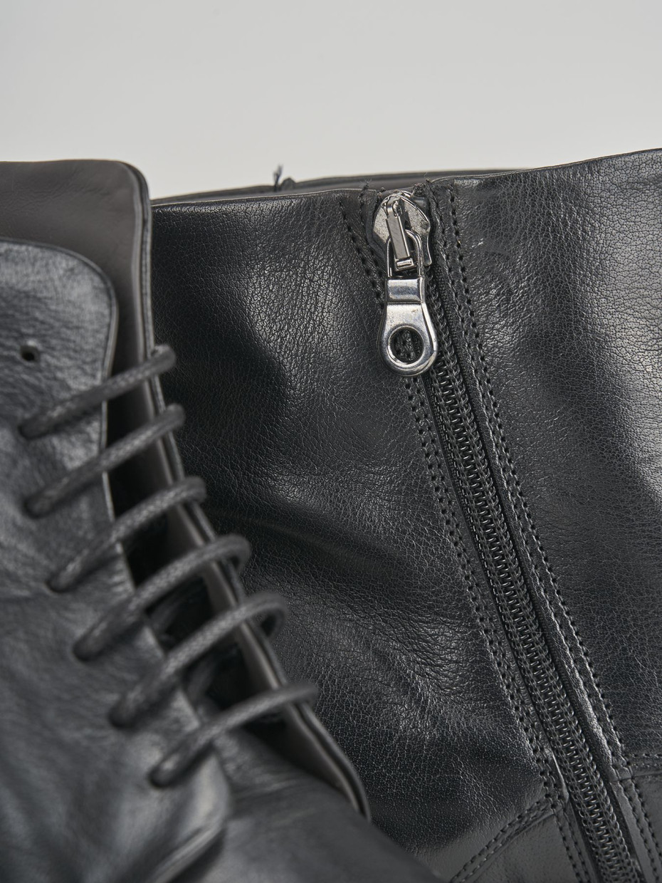 Combat boots black leather