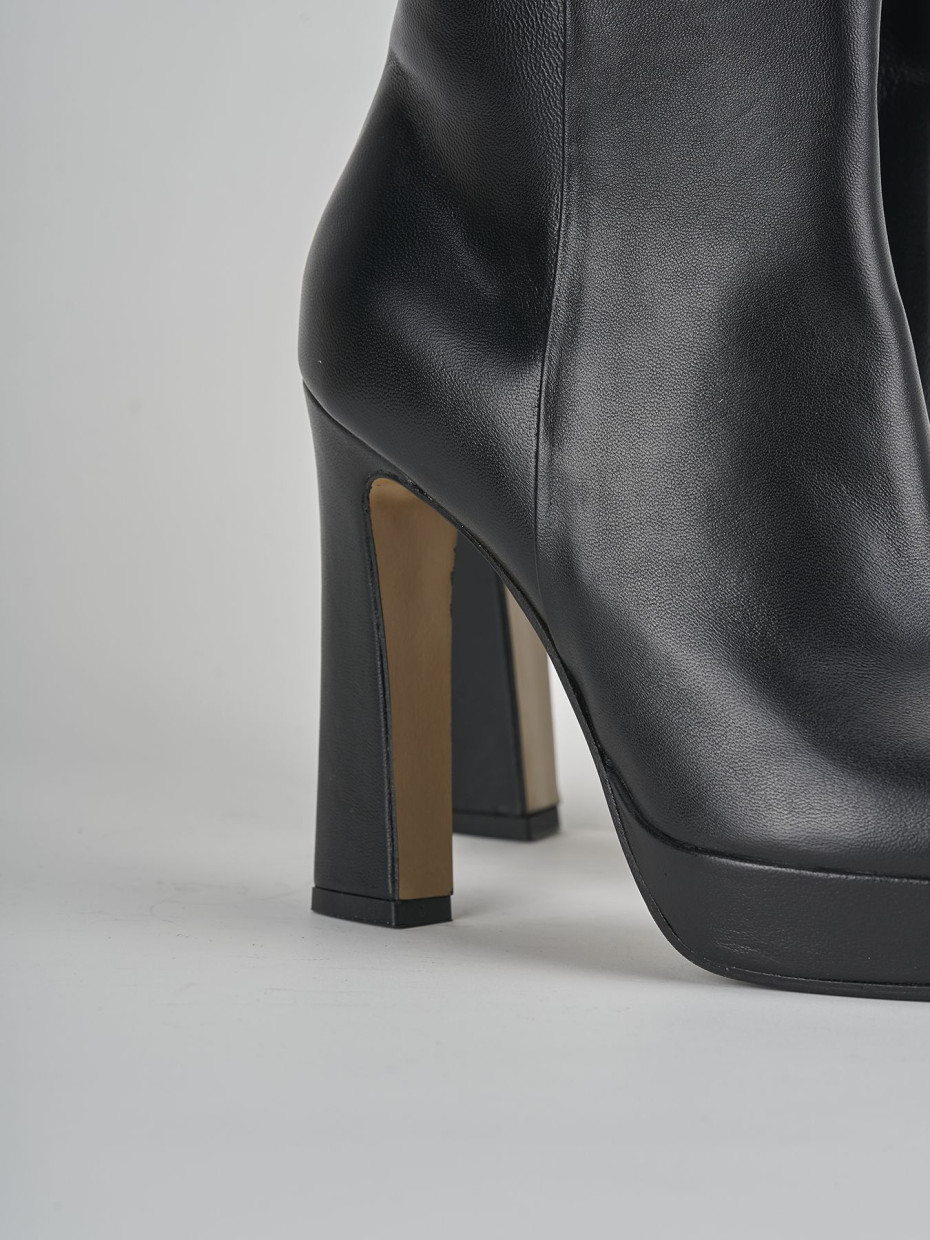 High heel ankle boots heel 11 cm black leather