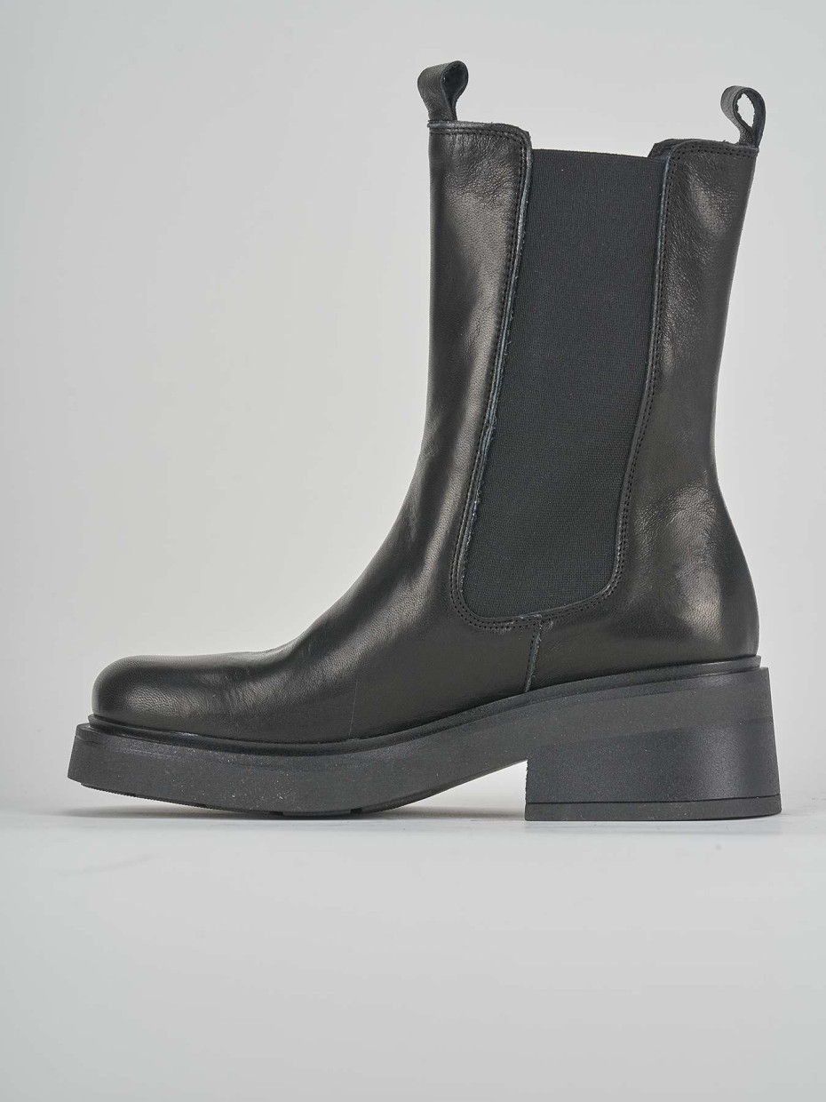 Stivaletti tacco 3cm pelle nero
