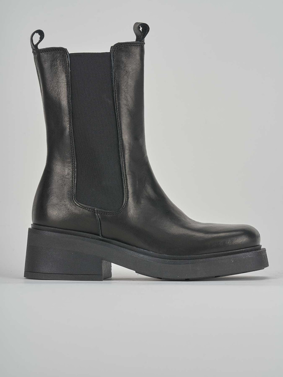 Stivaletti tacco 3cm pelle nero