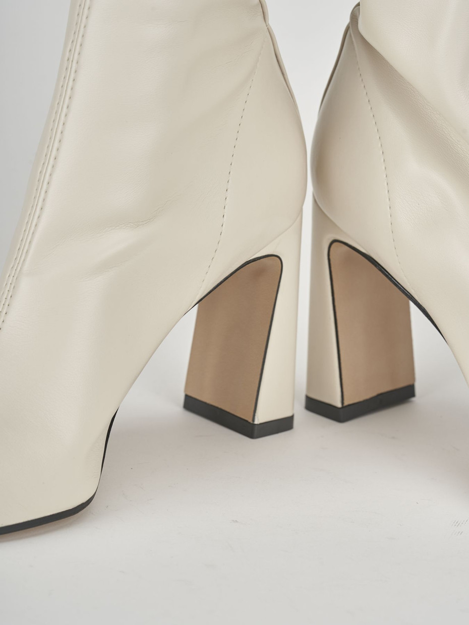 High heel ankle boots heel 8 cm beige leather