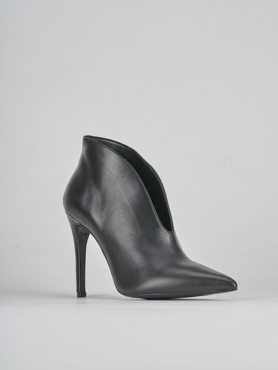 Stivaletto tacco 10 cm nero pelle