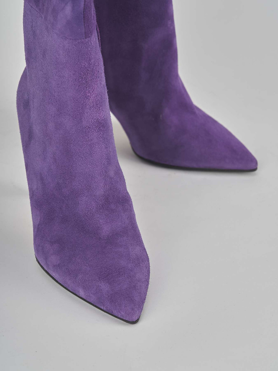 High heel boots heel 8 cm violet suede