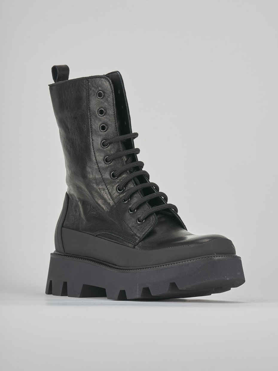 Combat boots heel 3 cm black leather