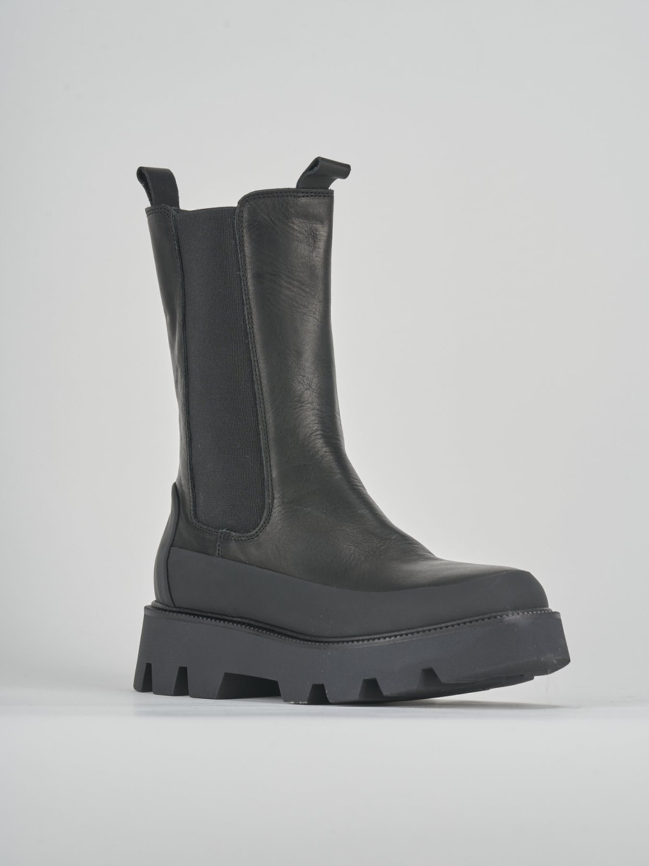 Stivaletti tacco 3cm pelle nero