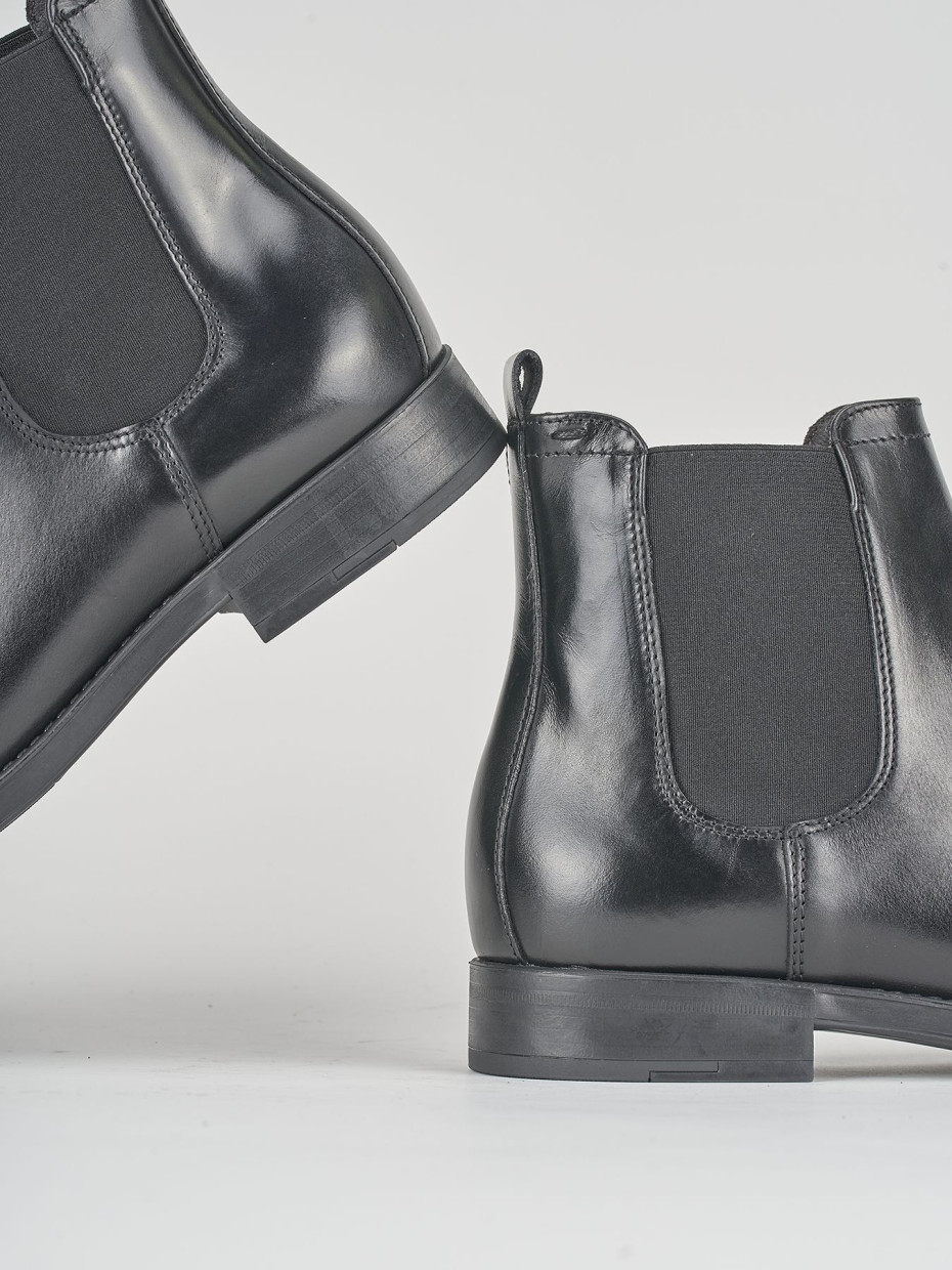 Ankle boots black leather