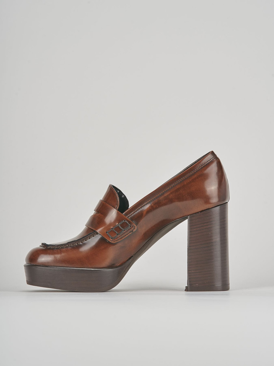 Loafers heel 9 cm brown leather