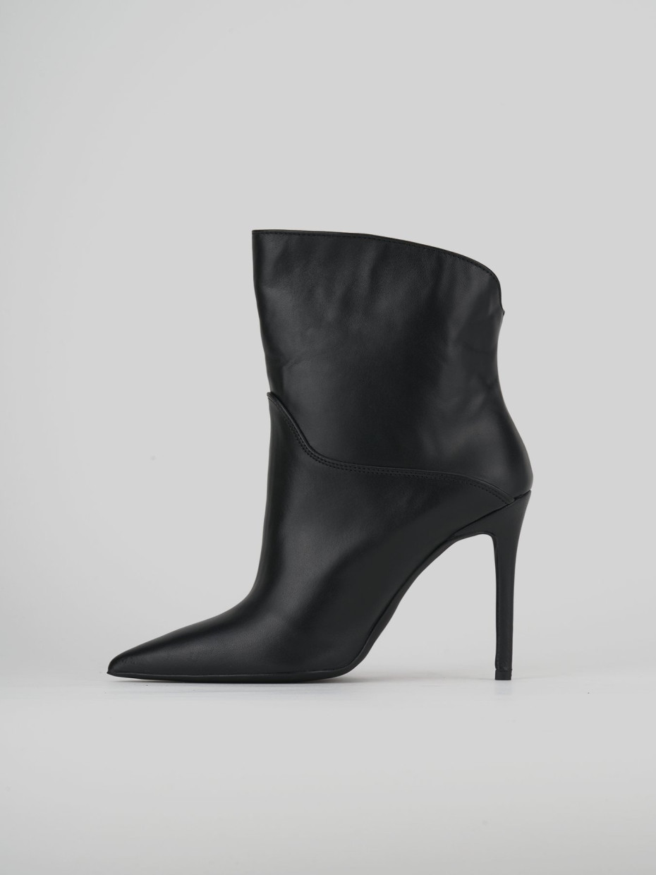 Ankle boots heels black sales