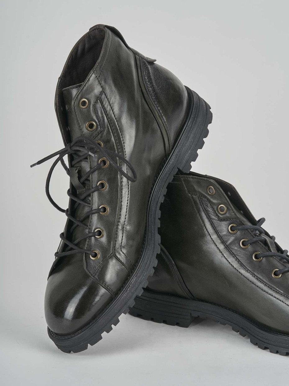 Combat boots green leather