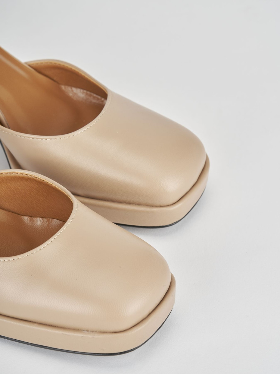 Bebe' tacco 5 cm marrone pelle