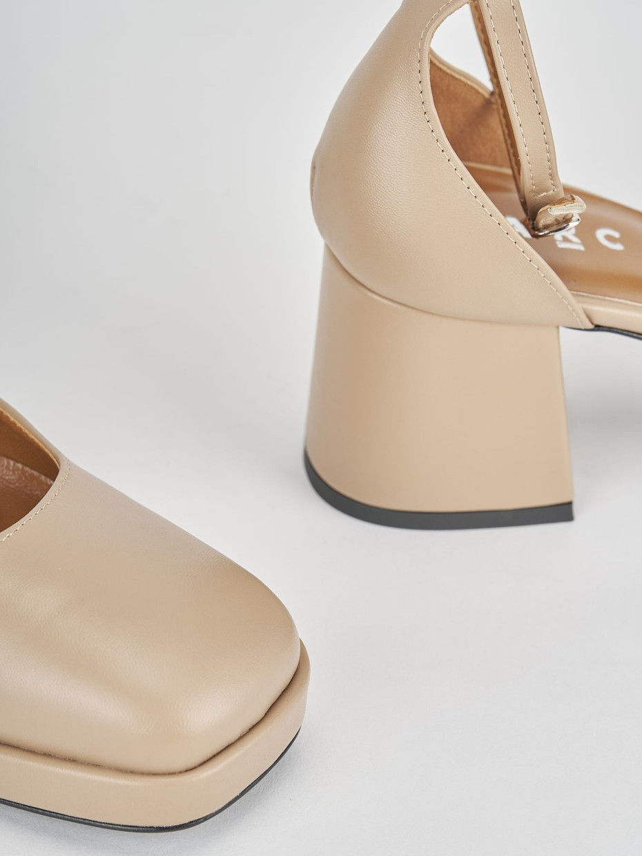 Bebe' tacco 5 cm marrone pelle