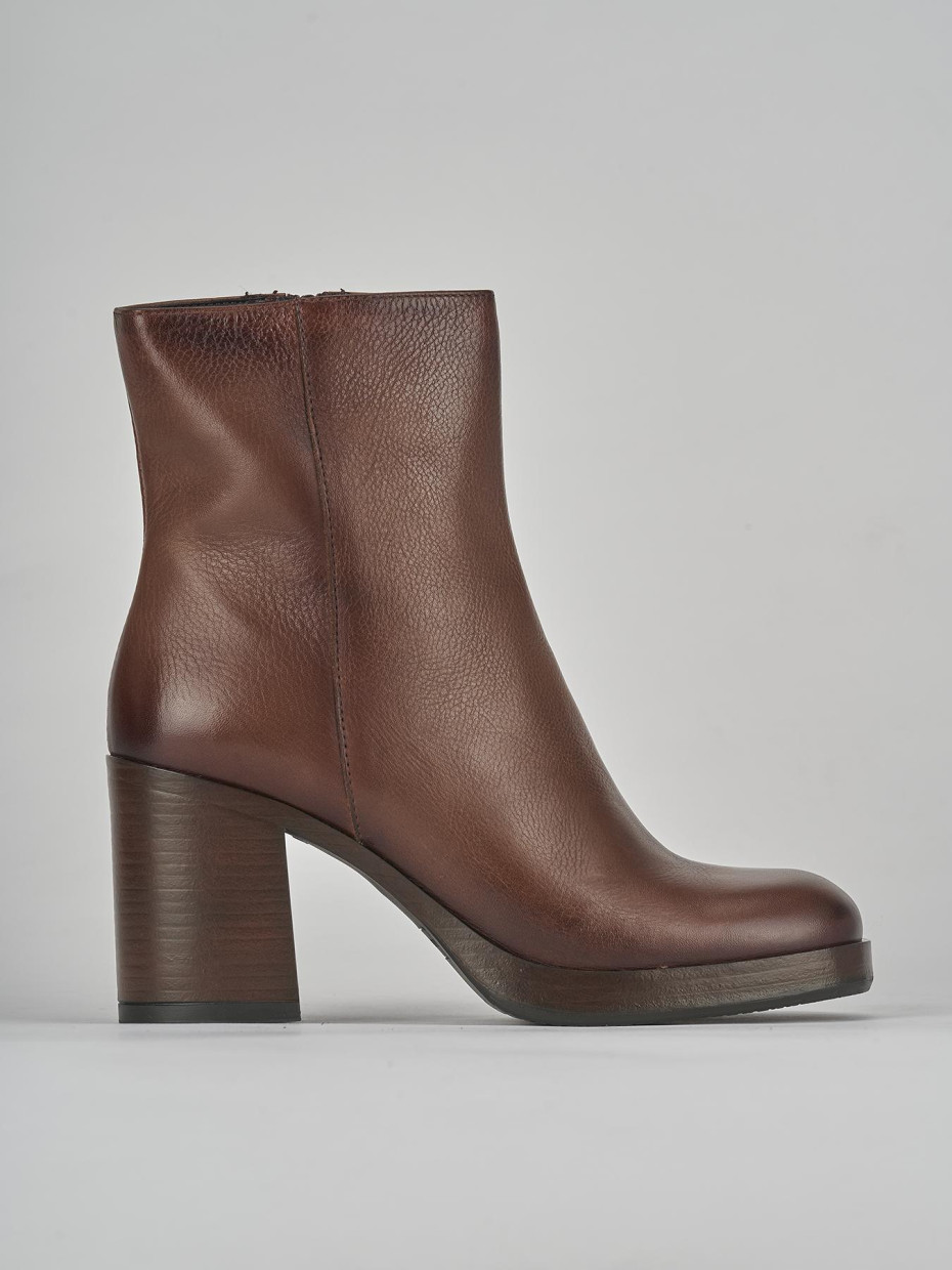 High heel ankle boots heel 8 cm brown leather