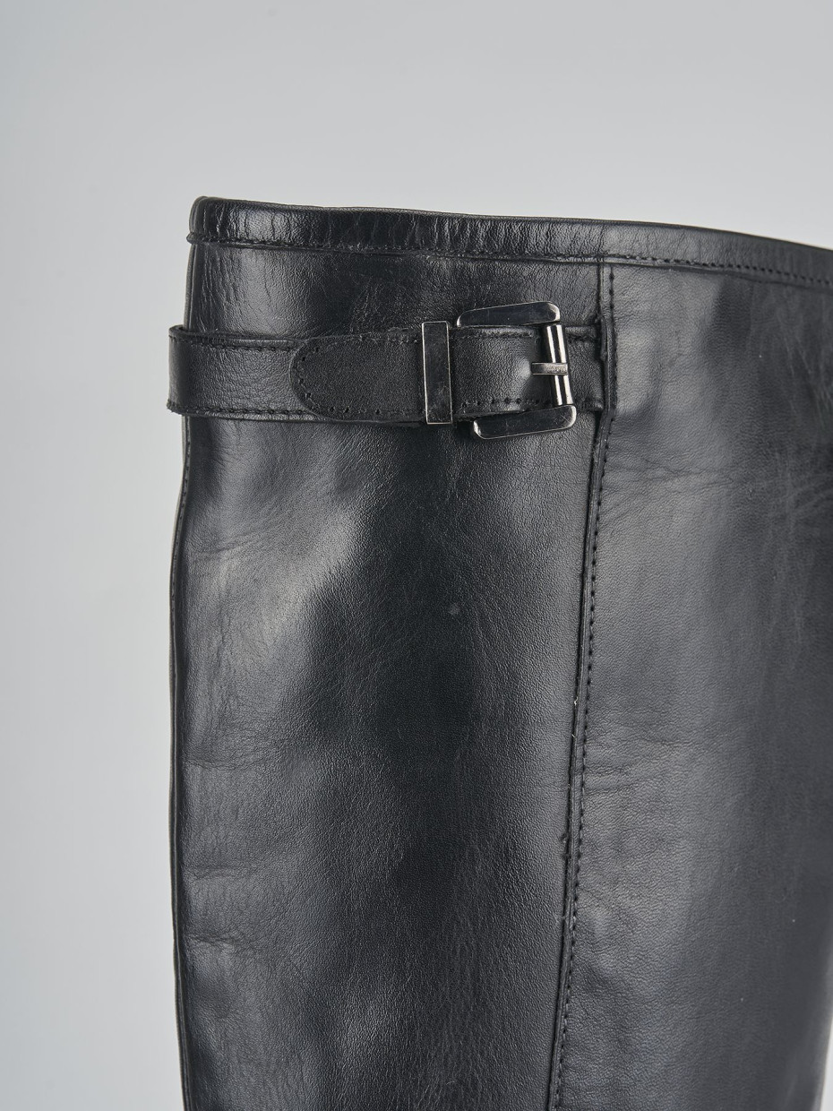 Stivali tacco 7cm pelle nero