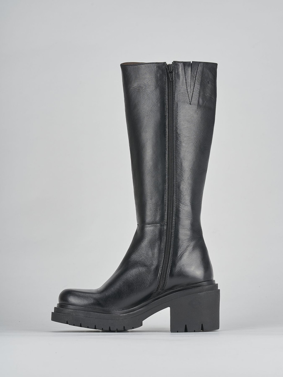 High heel boots heel 5 cm black leather