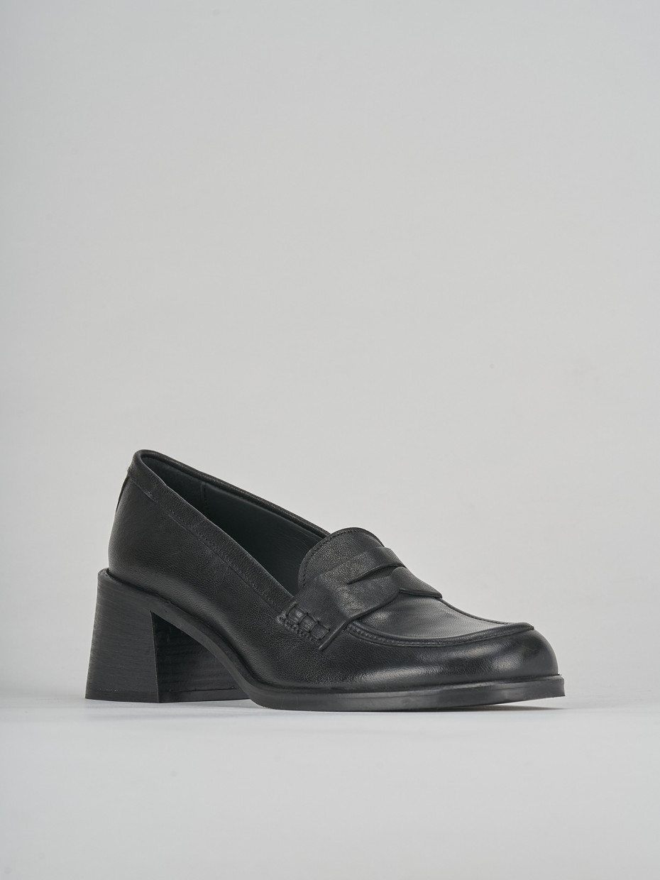 Black heel loafers top