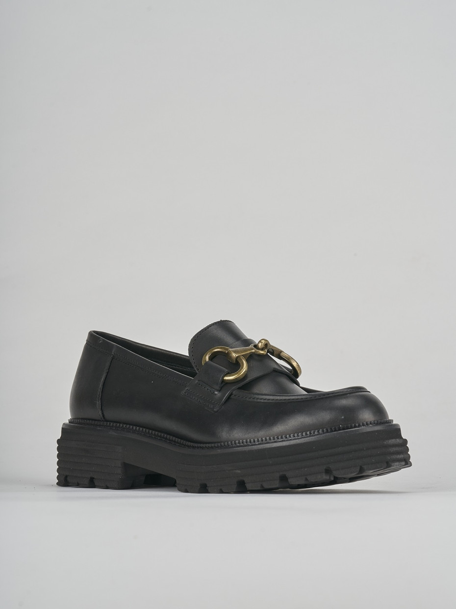 Mocassini tacco 2cm pelle nero