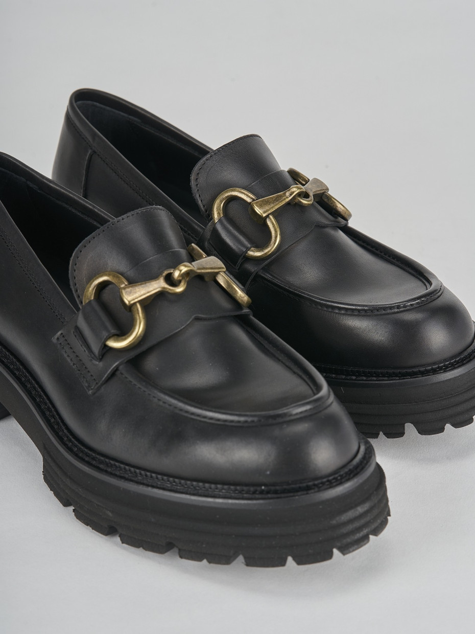 Mocassini tacco 2cm pelle nero