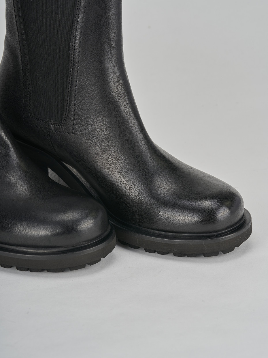 Stivaletti tacco 5cm pelle nero
