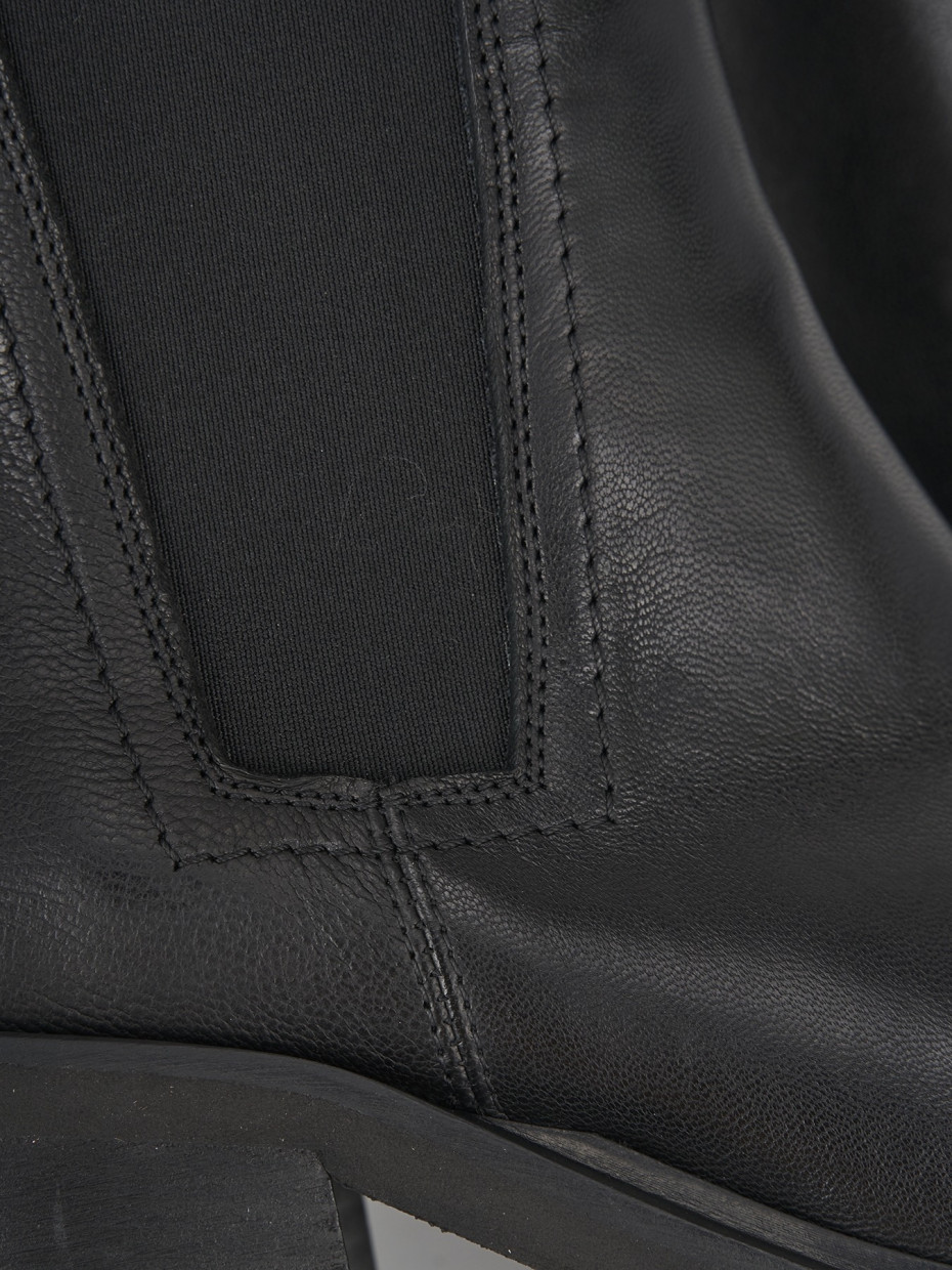 Stivaletti tacco 5cm pelle nero