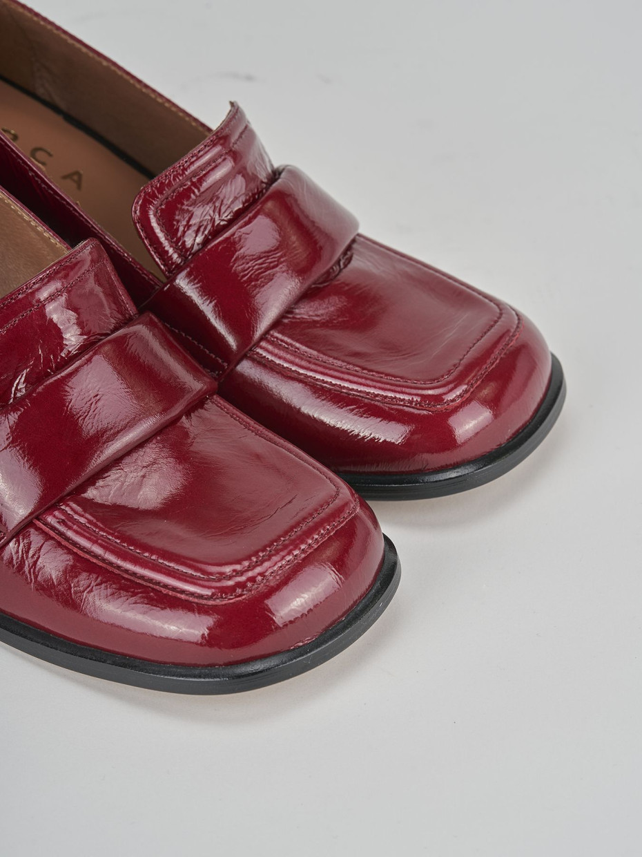 Loafers heel 5 cm bordeaux leather