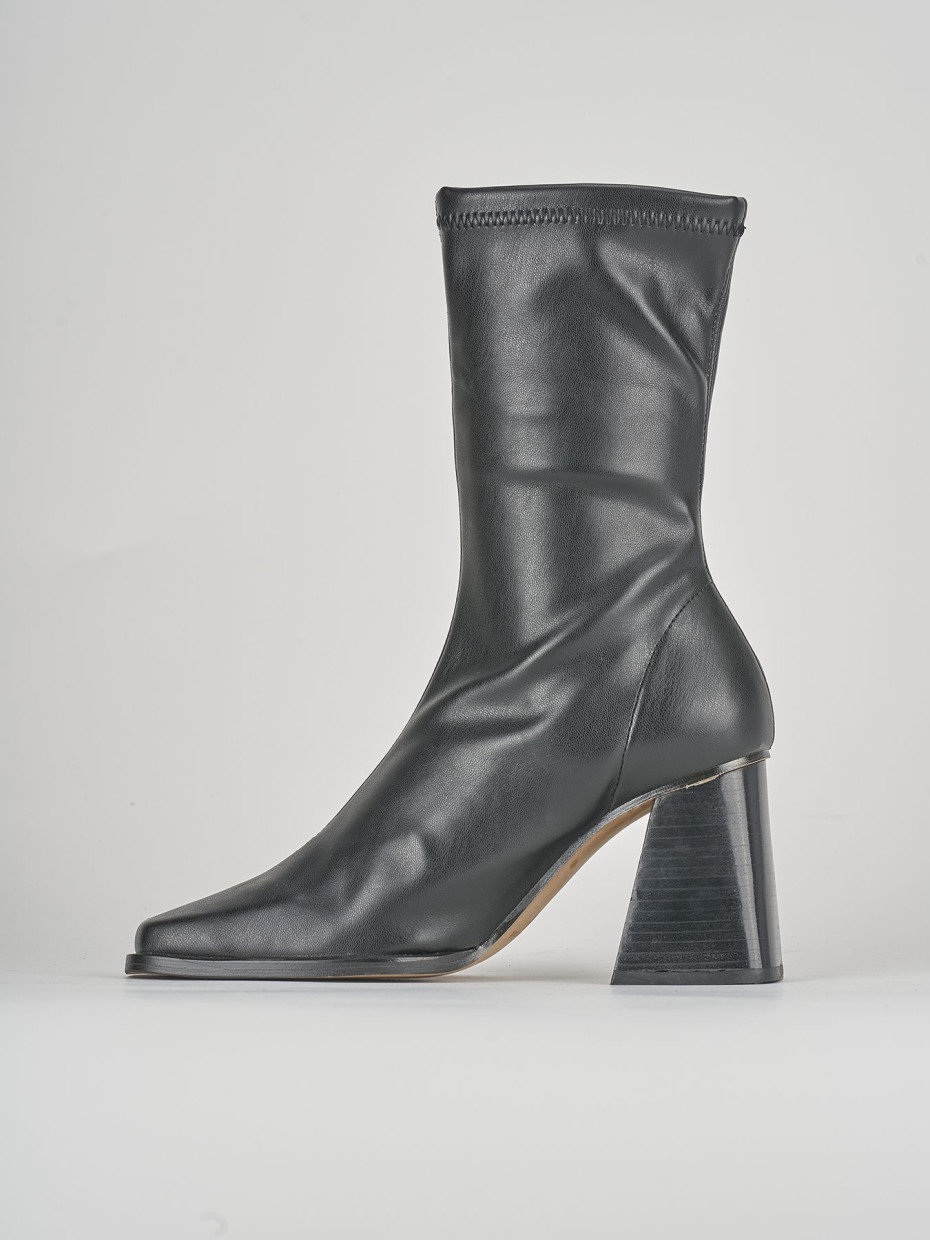 Sale black leather ankle 2025 boots