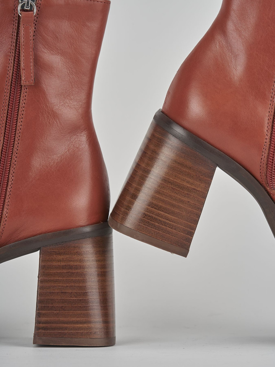 High heel ankle boots heel 6 cm orange leather