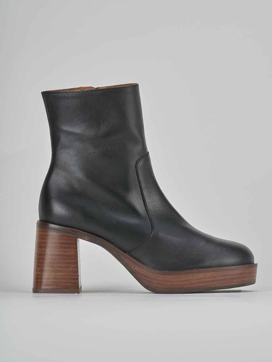 High heel ankle boots heel 6 cm black leather