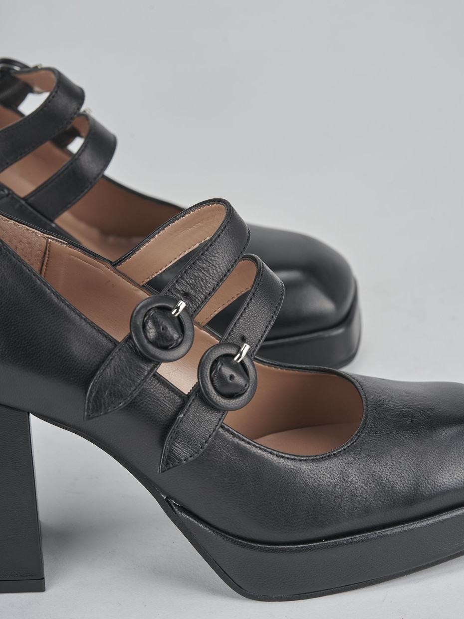 Pumps heel 7 cm black leather