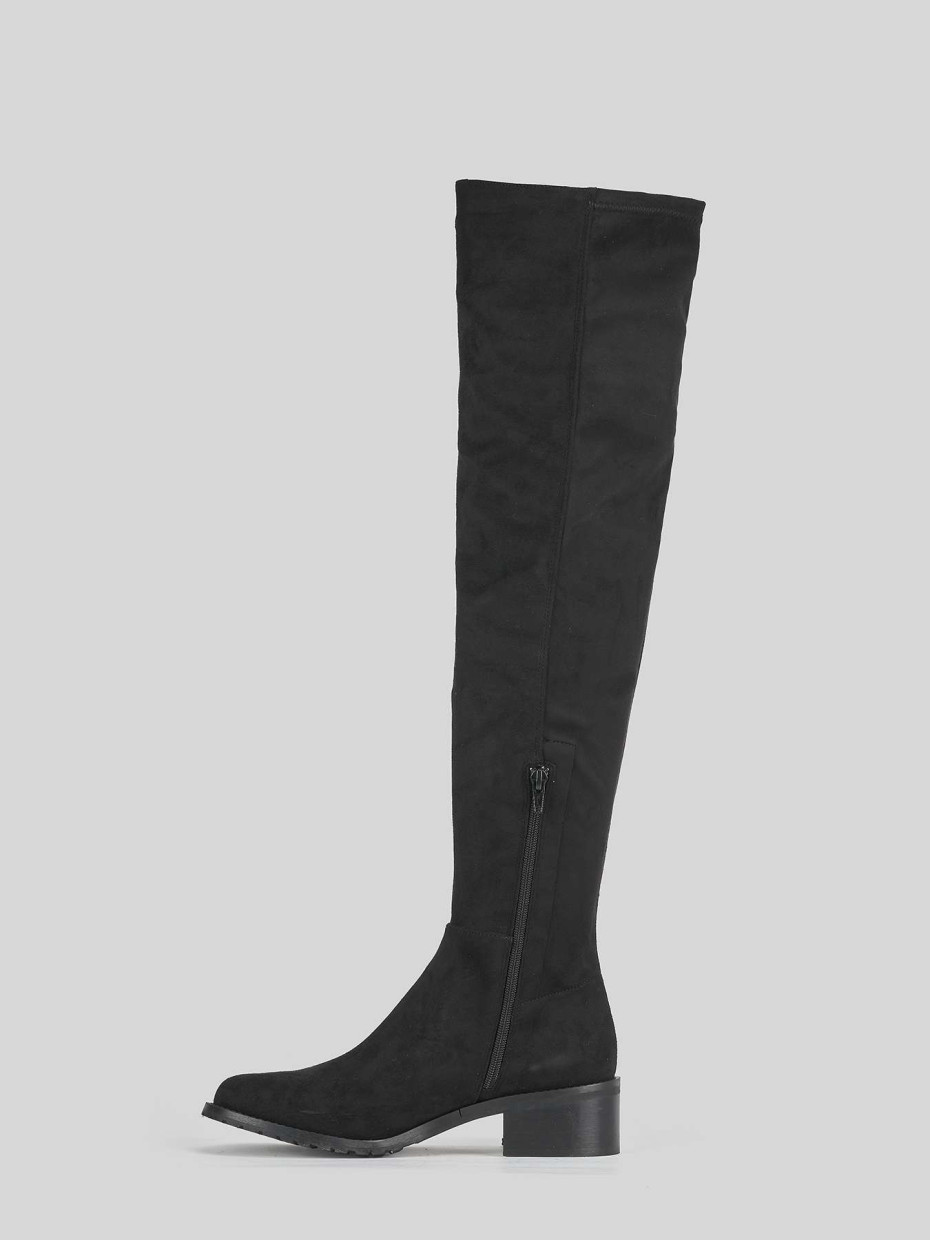 Low heel boots heel 3 cm black suede