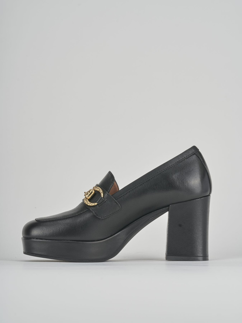 Loafers heel 7 cm black leather