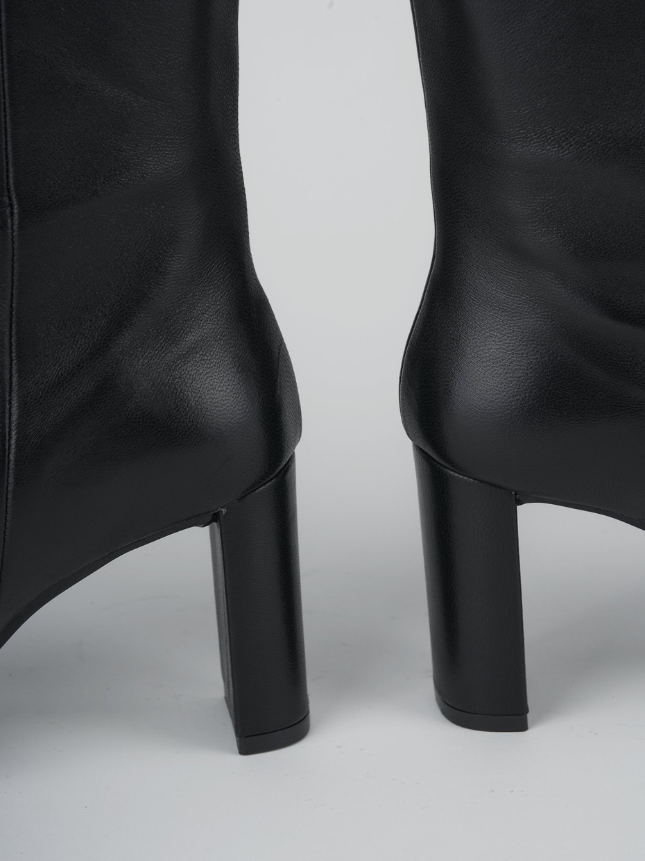 High heel boots heel 8 cm black leather