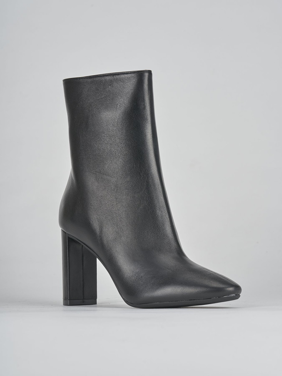 Stivaletti tacco 9cm pelle nero