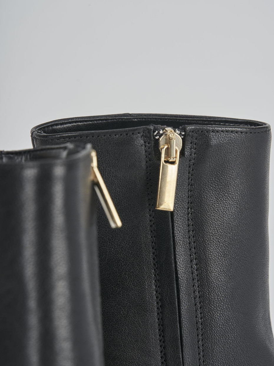 Stivaletti tacco 6cm pelle nero