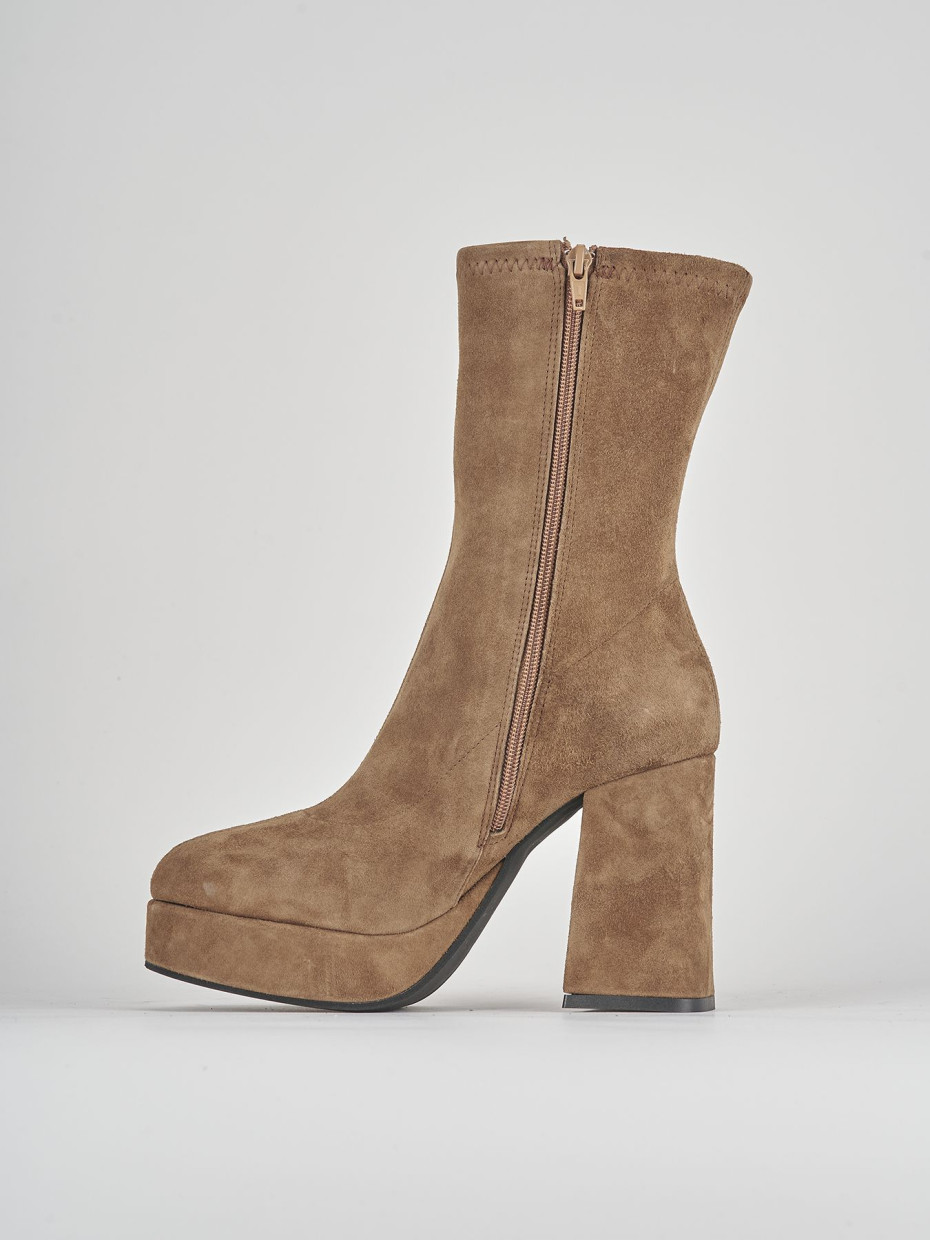 High heel ankle boots heel 8 cm brown suede