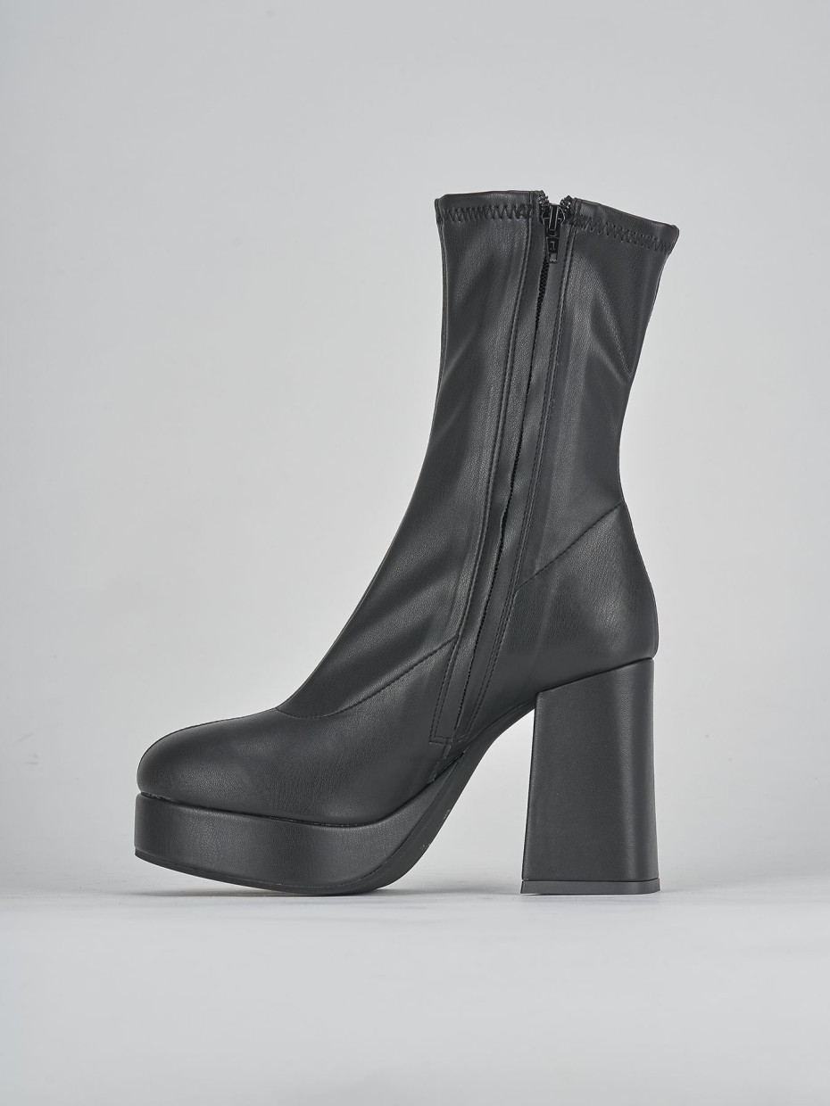 High heel ankle boots heel 8 cm black leather
