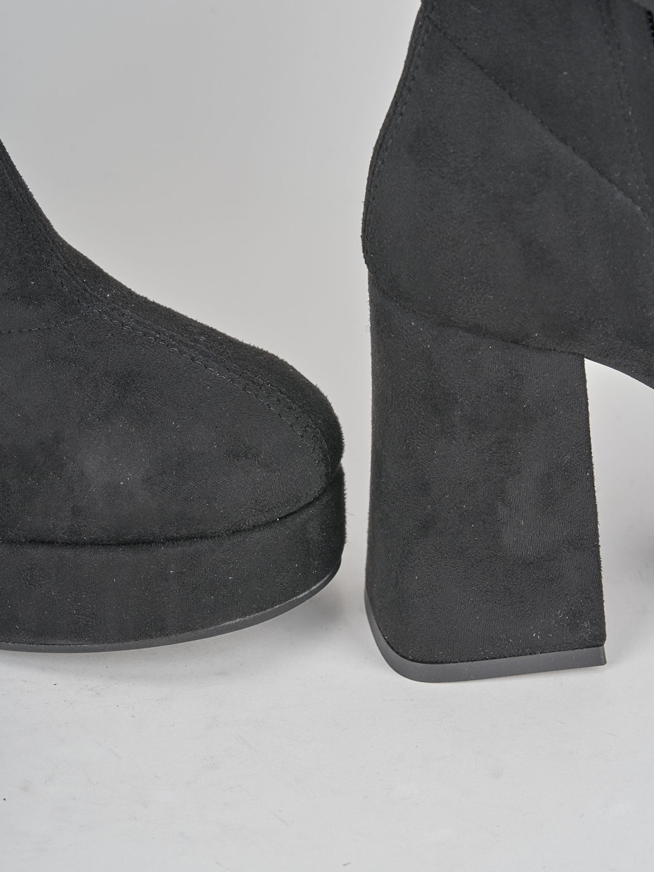High heel boots heel 8 cm black suede