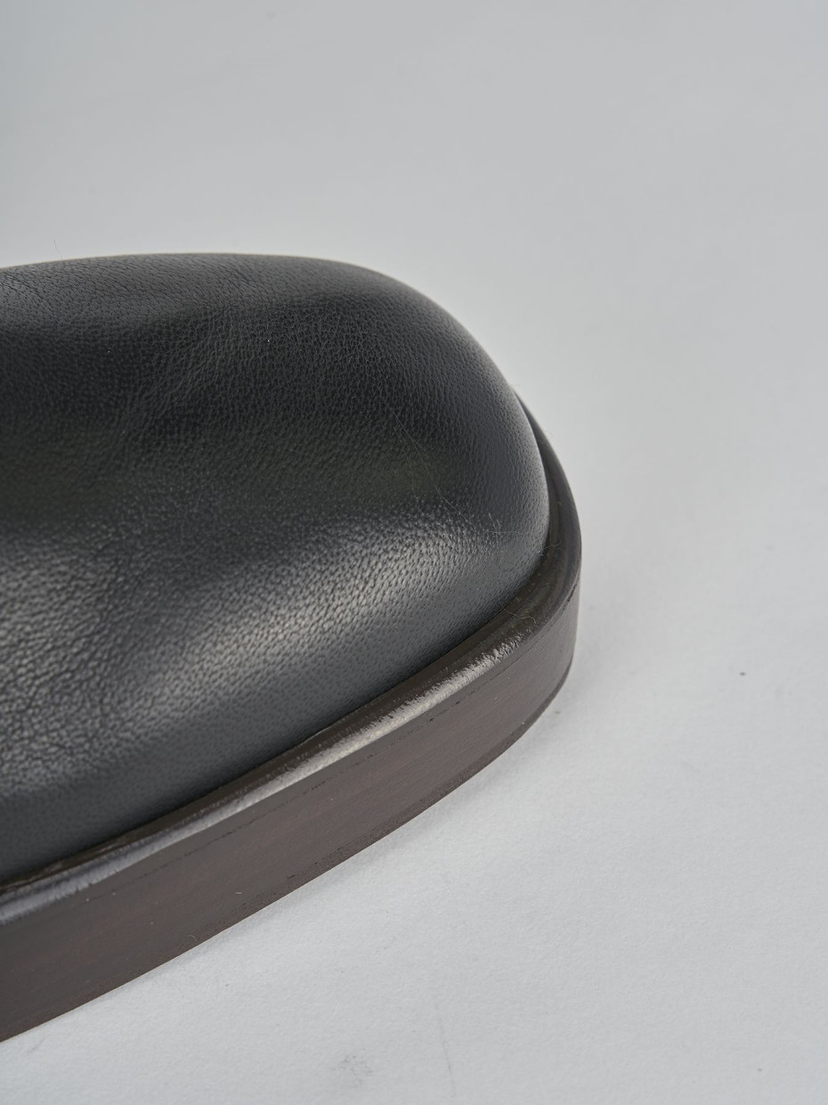 Stivaletti tacco 6cm pelle nero