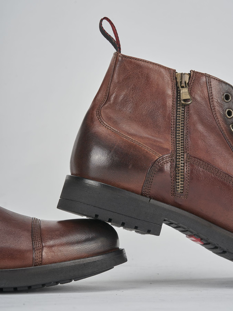 Combat boots dark brown leather