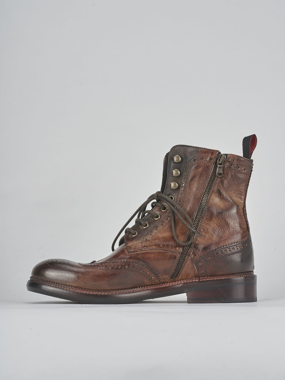 Combat boots brown leather