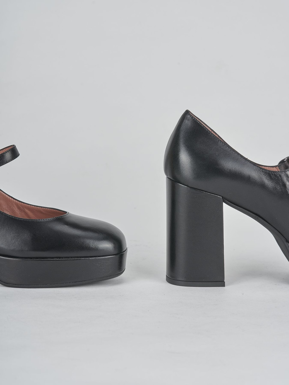 Décolleté e slingback tacco 8cm pelle nero